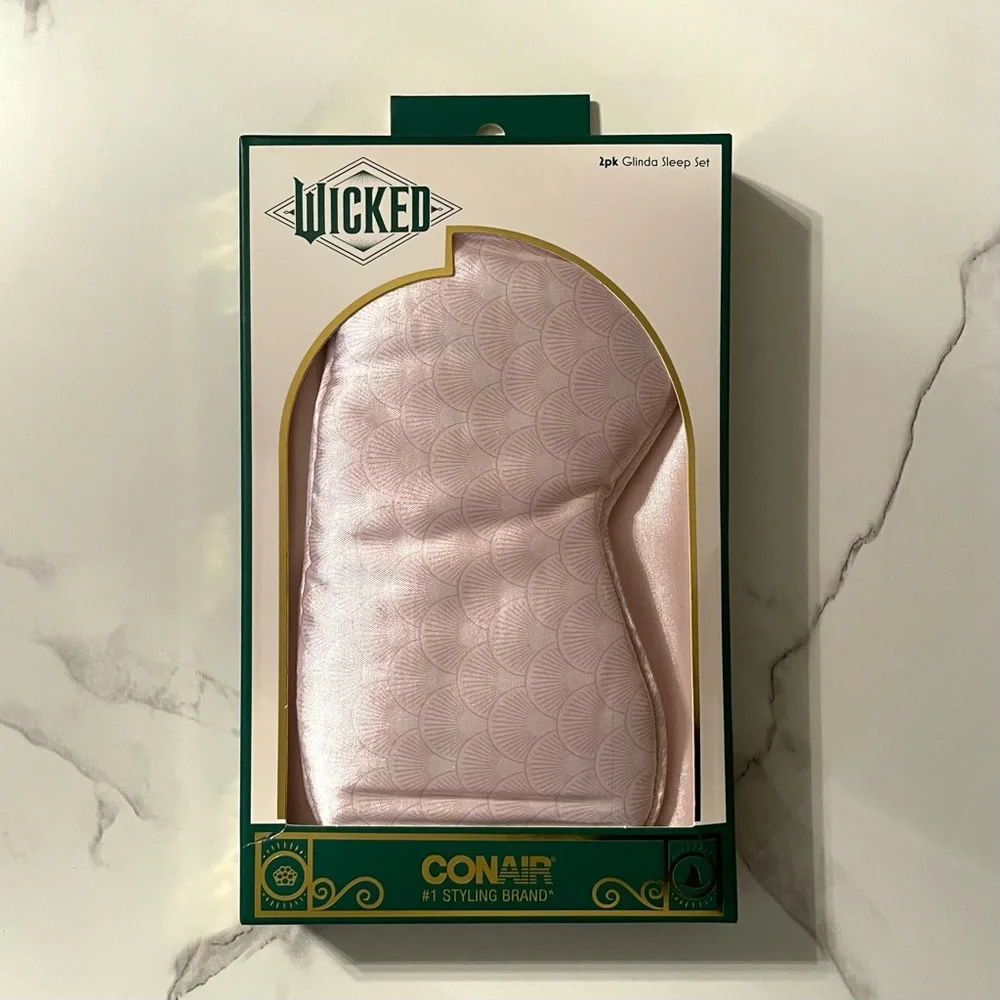 Wicked Glinda Self-Care Collection: Satin Sleep Set, Hair Towel, Spa Headband - Picture 8 of 16